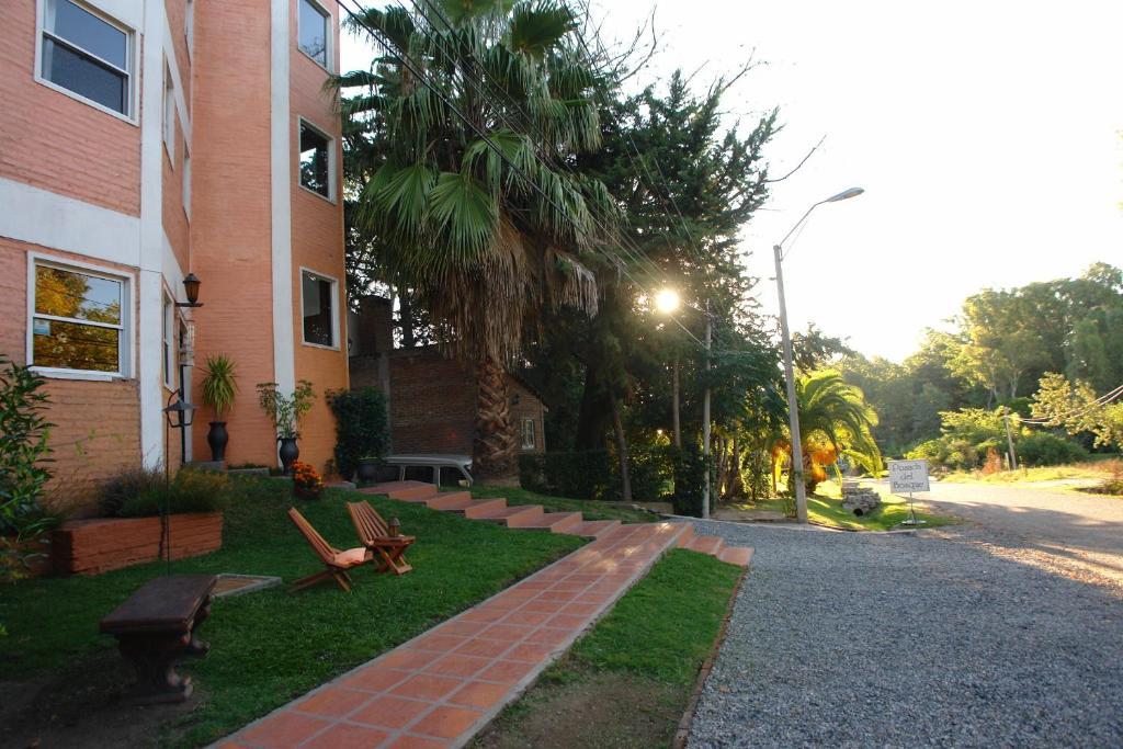 Posada Del Bosque Колонія-дель-Сакраменто Екстер'єр фото